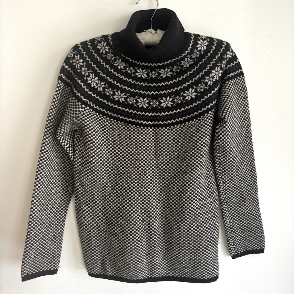 Brooks Brothers 346 100% Merino Wool Turtleneck Sweater Alpine Scandinavian